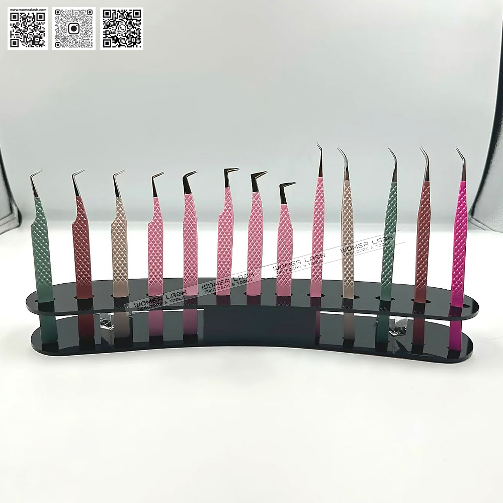 Volume & Classic Lash Tweezers designed for accuracy, comfort, and consistency.