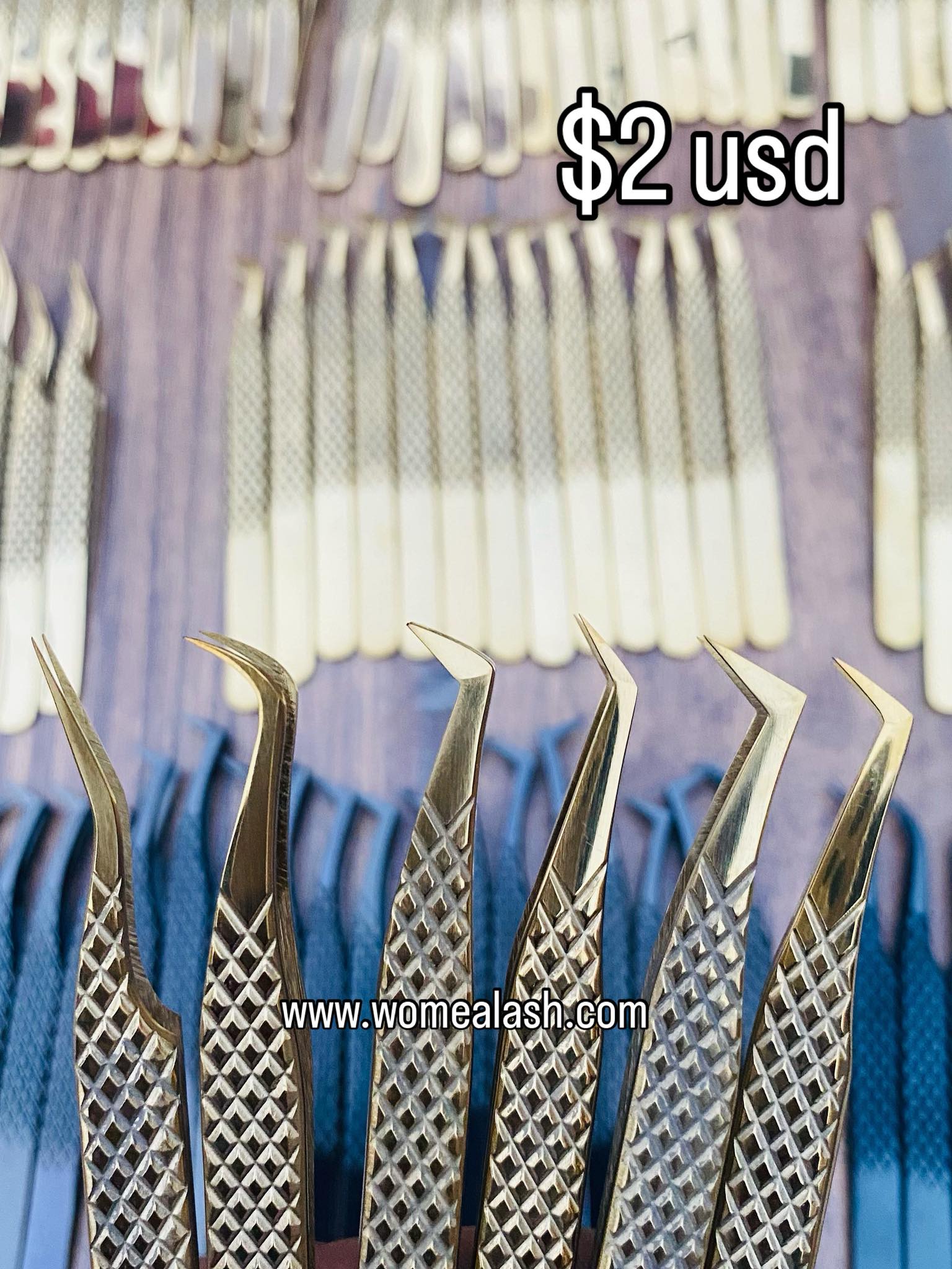 Premium Gold Eyelash Tweezers Volume & Classic with Wholesale Prices . Available Tweezers in Stock . Premium Gold Eyelash Tweezers Volume & Classic with Wholesale Prices . Available Tweezers in Stock .